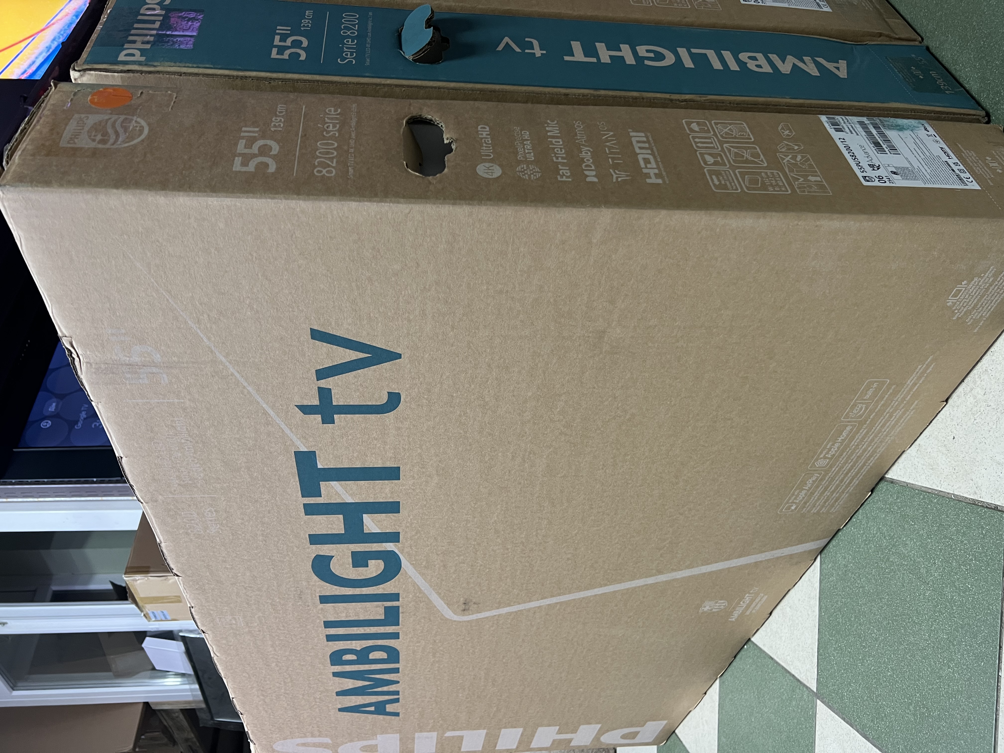 Телевізор Philips 55PUS8200/12 - фото 5