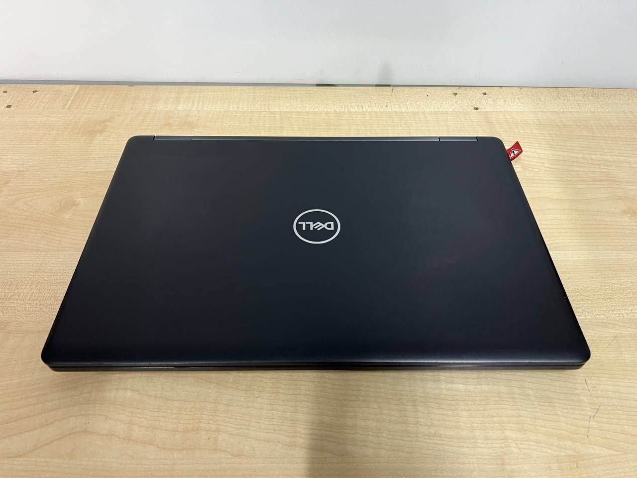 ноутбук Dell latitude E5590 - фото 4