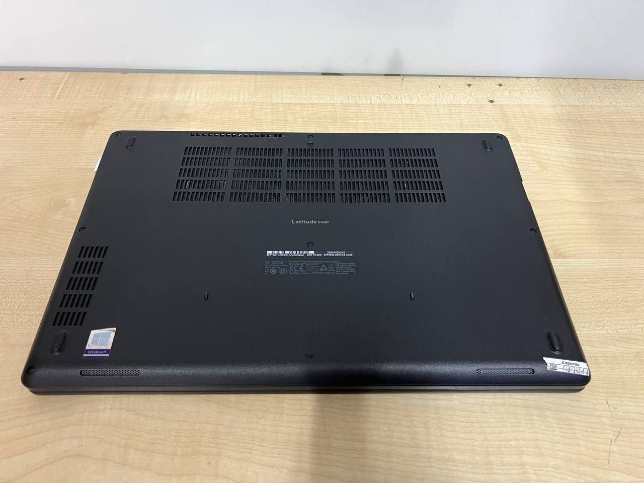ноутбук Dell latitude E5590 - фото 5