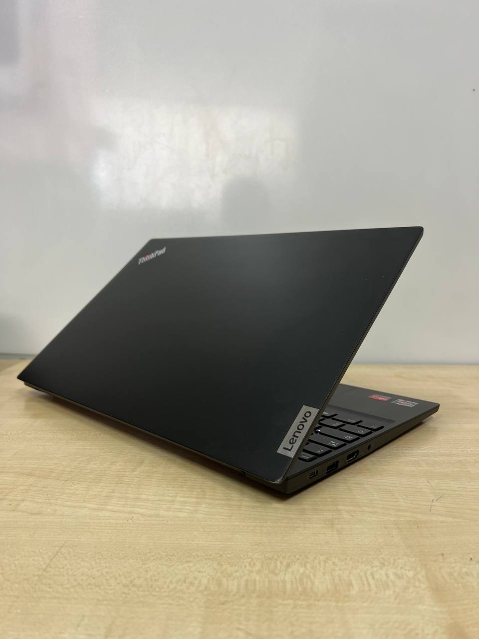 Lenovo ThinkPad E15 - фото 6