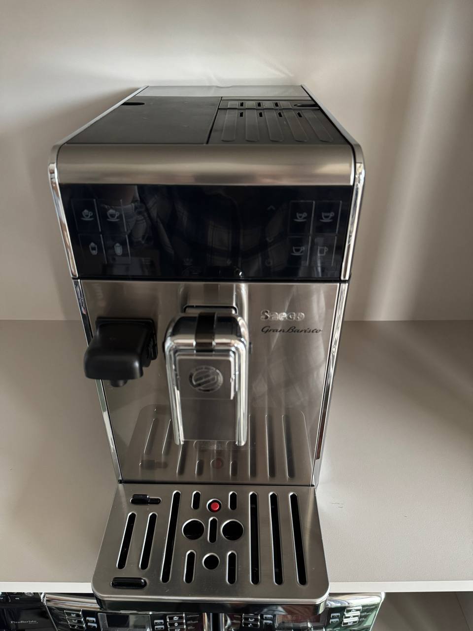 Кавомашина б/у Saeco GranBaristo HD8965 - фото 2