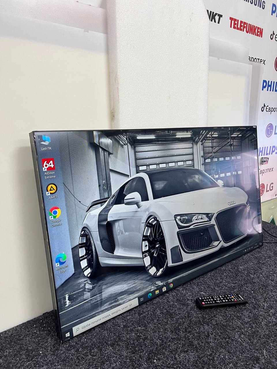 Монітор Samsung UH46F5 - фото 3