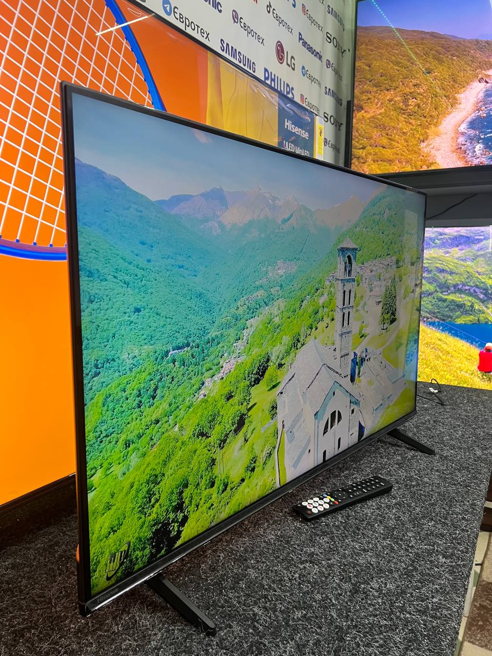 Телевізор Hisense 43A6N 4K - фото 3
