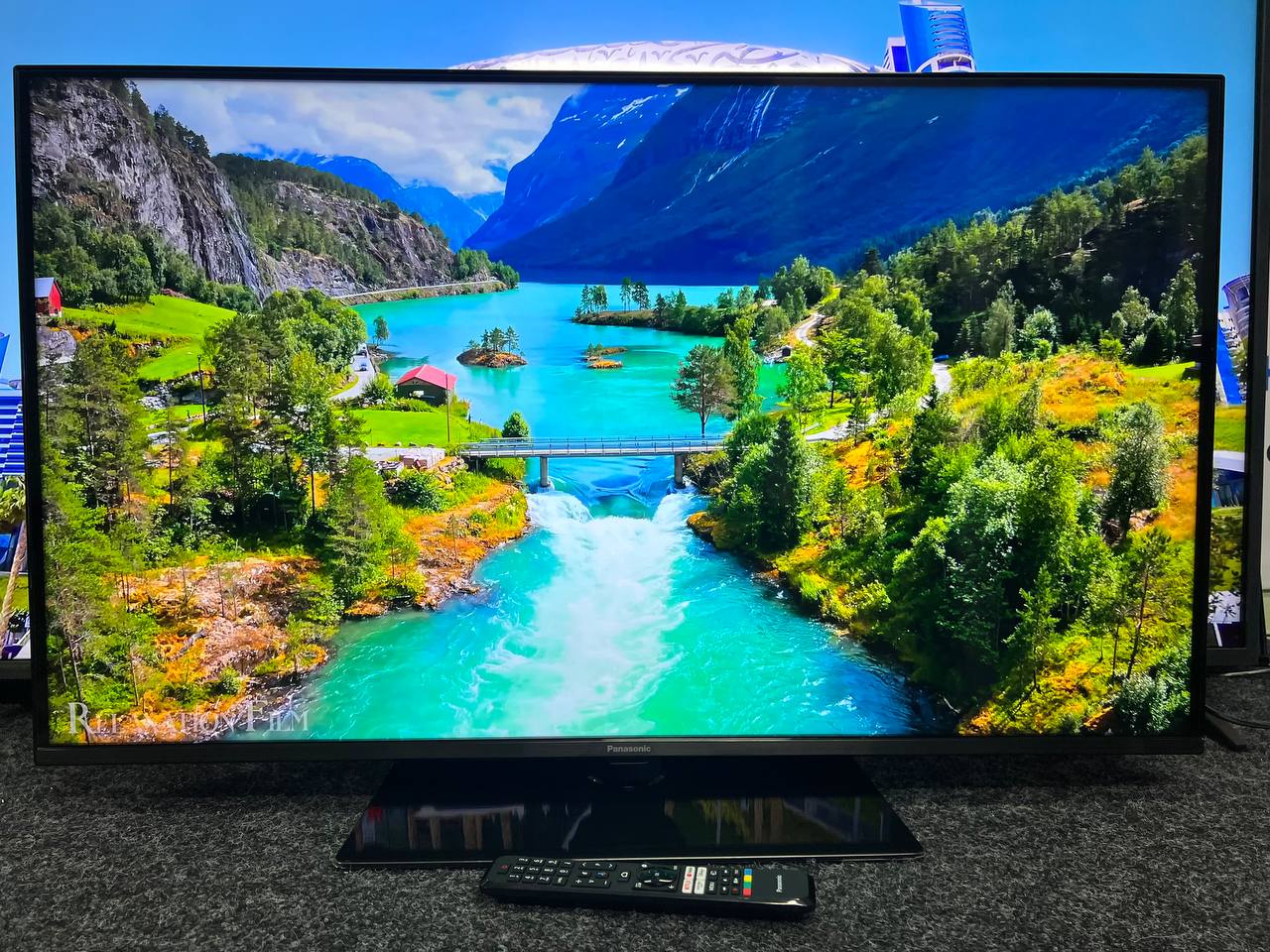 Телевізор Panasonic TN-43W70AEZ - фото 7