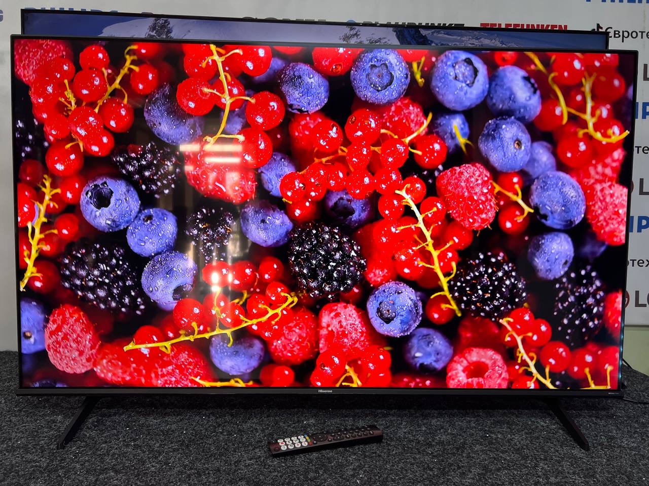 Телевізор Hisense 55E6KT