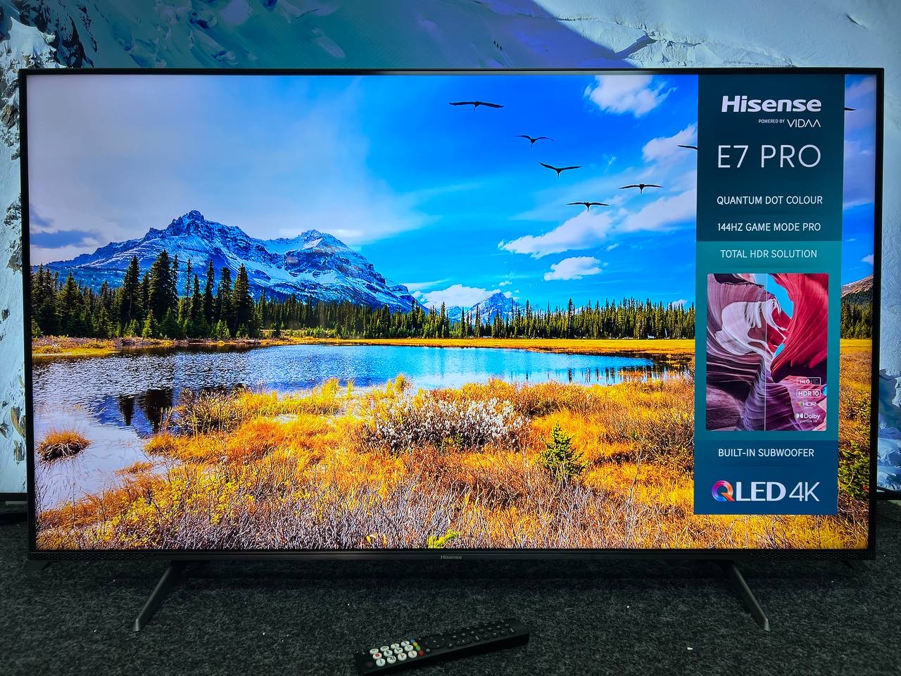 Телевізор Hisense 55E7KQ