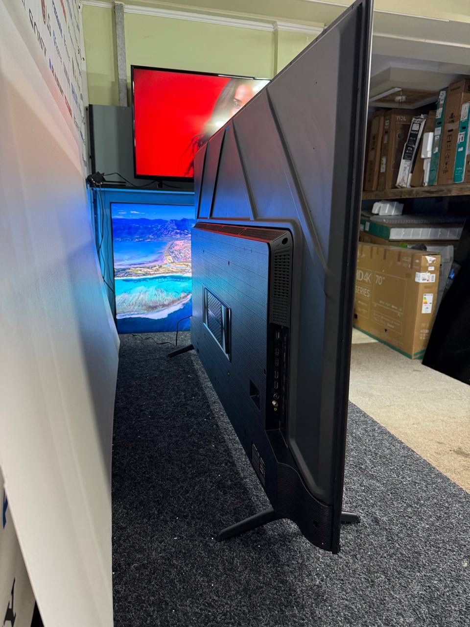 Телевізор Hisense 65E7NQ - фото 4