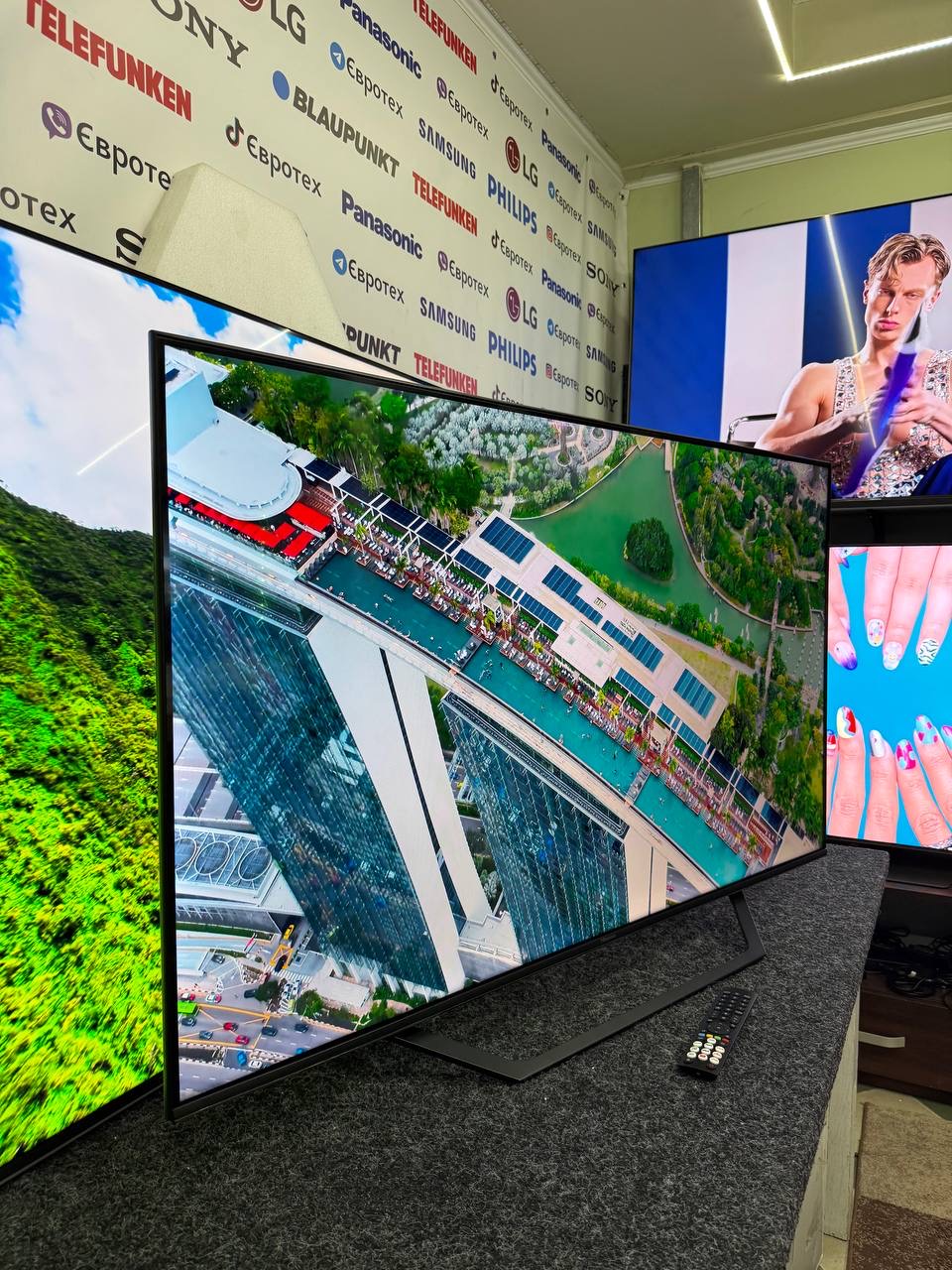 Телевізор 55ʼ дюймів Hisense 55A7NQ - фото 3