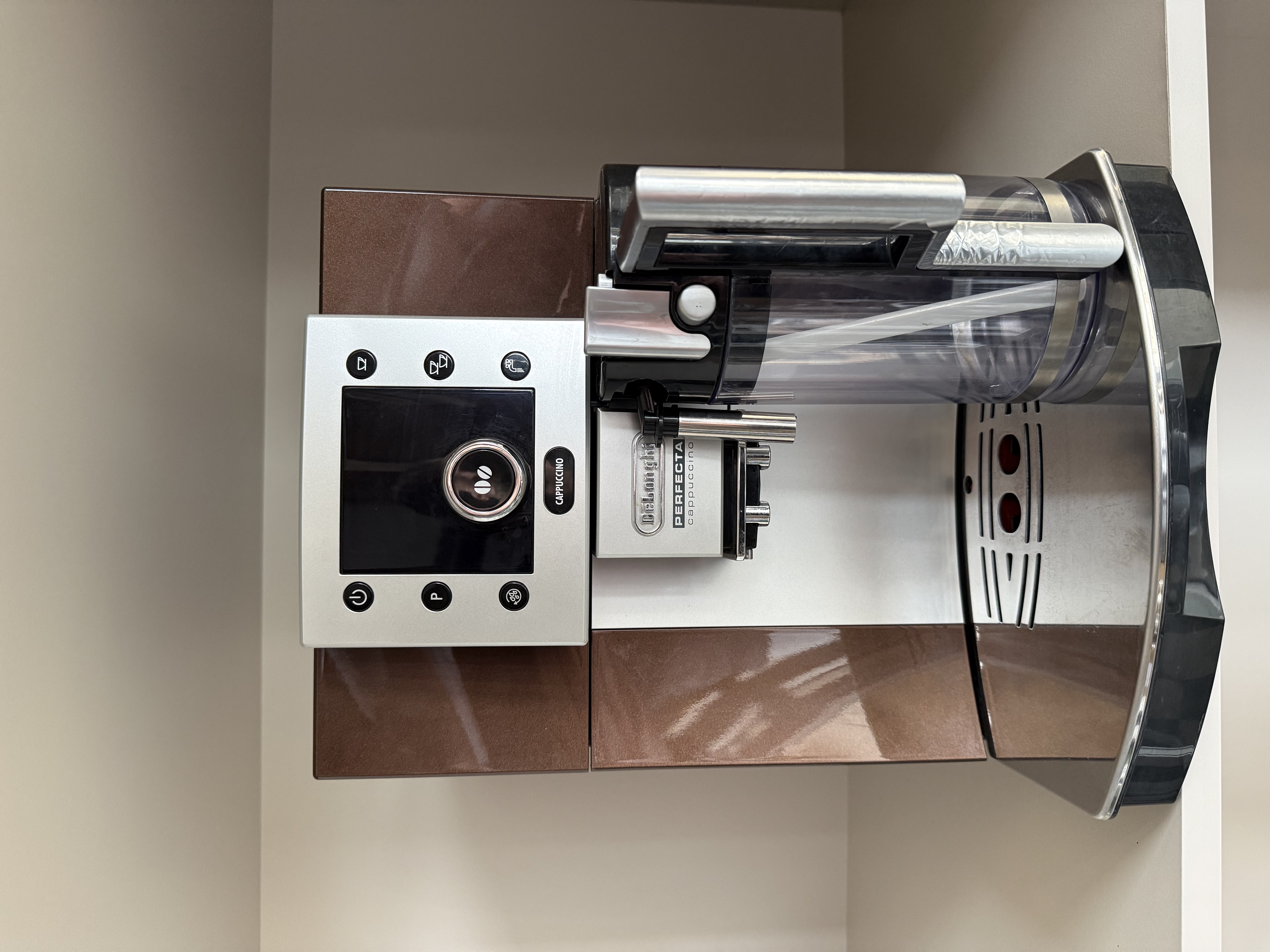 Кавомашина DeLonghi Perfecta Cappuccino 