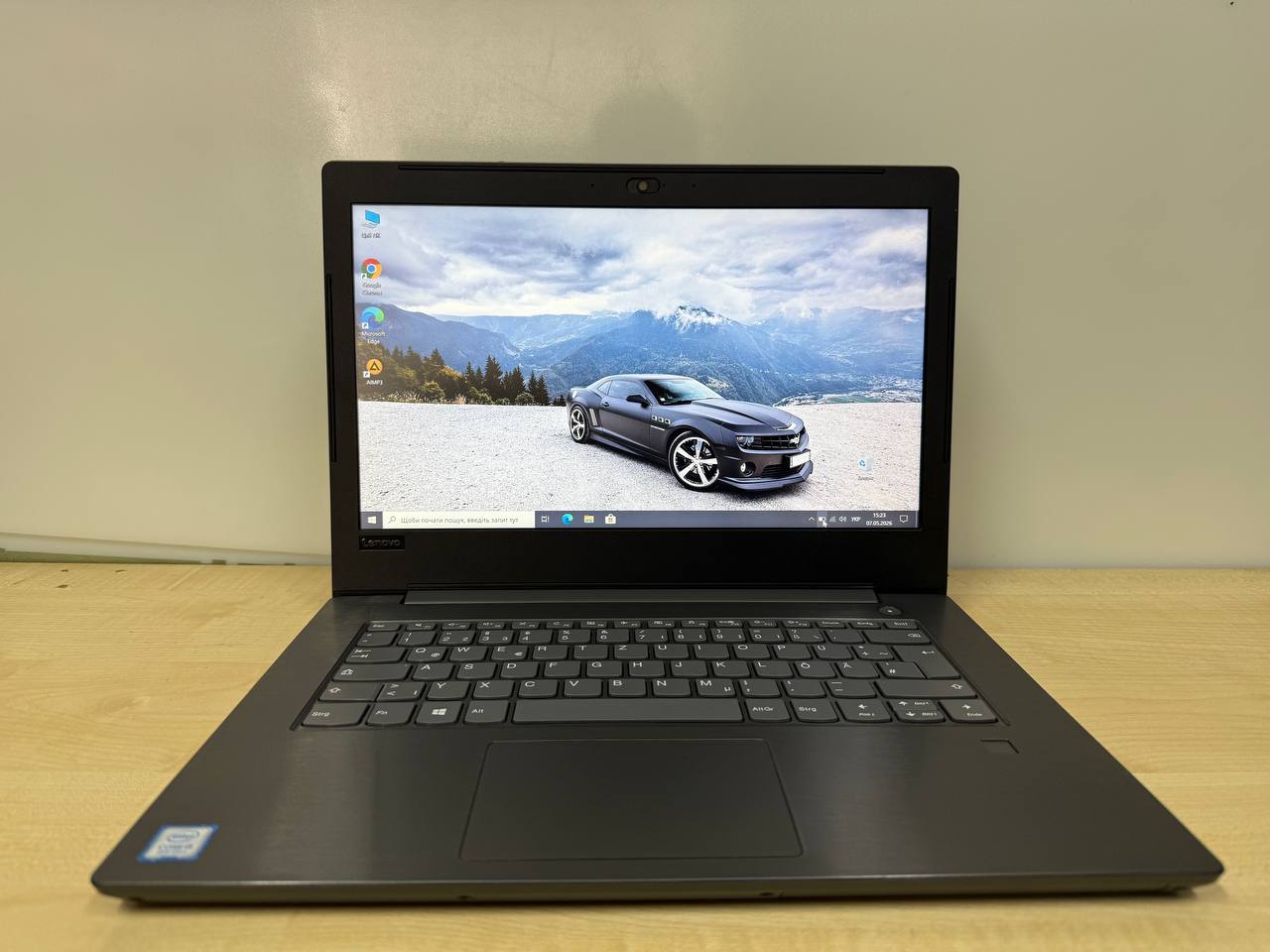 Ноутбук Lenovo V330